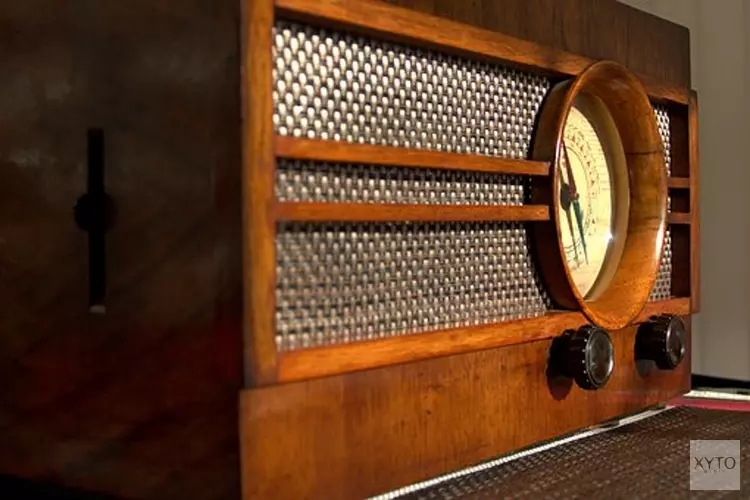 Honderd jaar radio in Nederland
