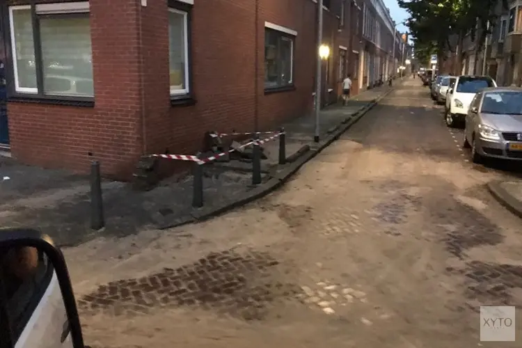 Aanhoudingen na opendraaien brandkranen