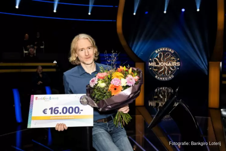 Maarten uit Den Haag wint 16.000 euro in laatste aflevering ‘BankGiro Miljonairs