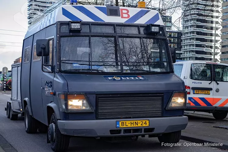 Taakstraf voor verblinden agent in ME-bus