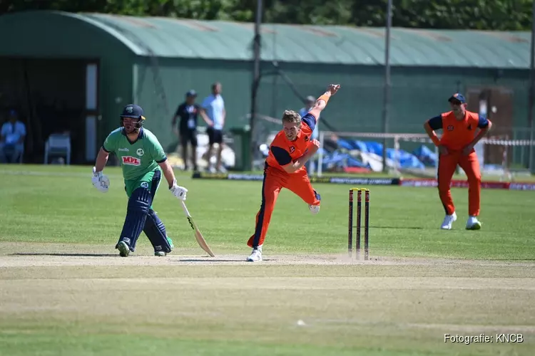 Spectaculaire overwinning Oranje cricketers op Ierland