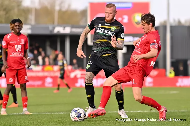 ADO Den Haag drukt Almere City FC dieper in de zorgen