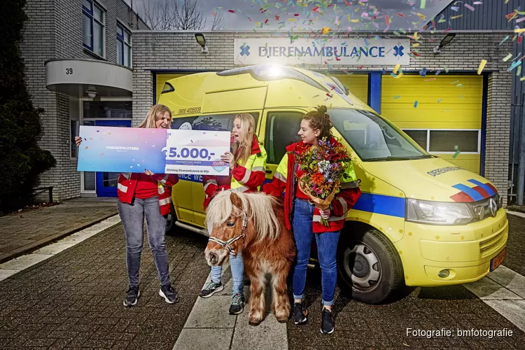 VriendenLoterij steunt Stichting Dierenambulance de Wijs uit Den Haag met 5.000 euro