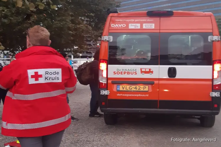 Samenwerking Rode Kruis en De Haagse Soepbus keihard nodig