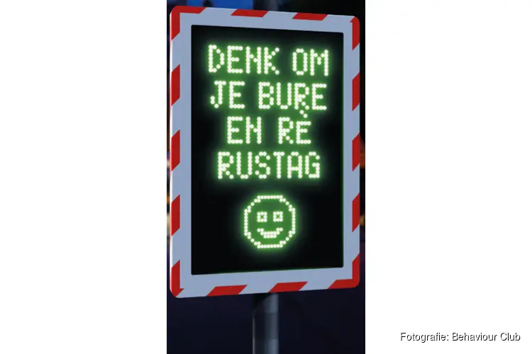 Gemeente Den Haag wint de Nudge van het Jaar 2023 Award met creatieve borden om de verkeersveiligheid te verhogen
