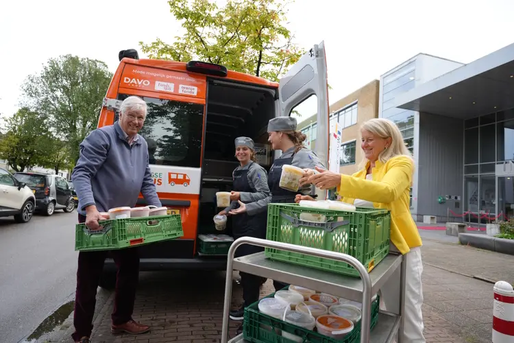 ROC Mondriaan steunt de Haagse Soepbus